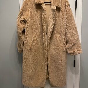 ALO Yoga Cozy Tan Teddy Sherpa Trench Coat